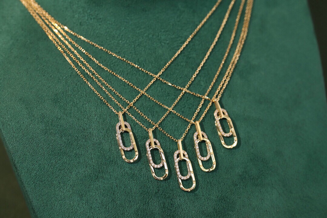 18k Gold Diamond Necklace with 0.15ct Natural Diamond