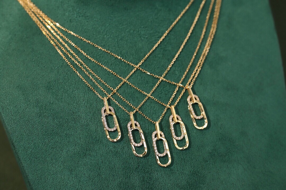 18k Gold Diamond Necklace with 0.15ct Natural Diamond