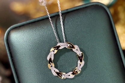 18k Gold Diamond Necklace with 0.15ct Natural Diamond