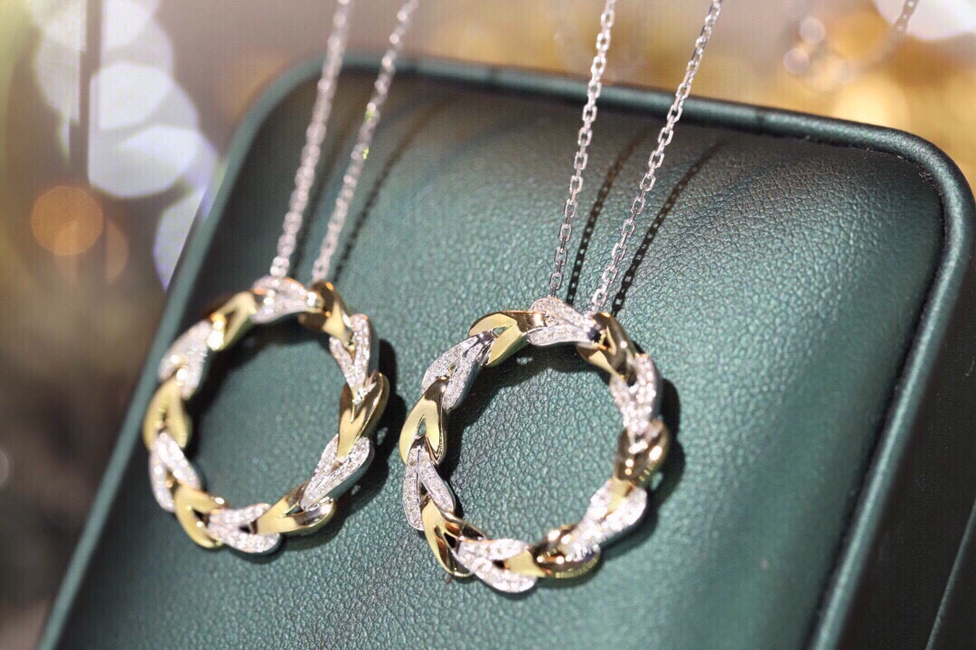 18k Gold Diamond Necklace with 0.15ct Natural Diamond