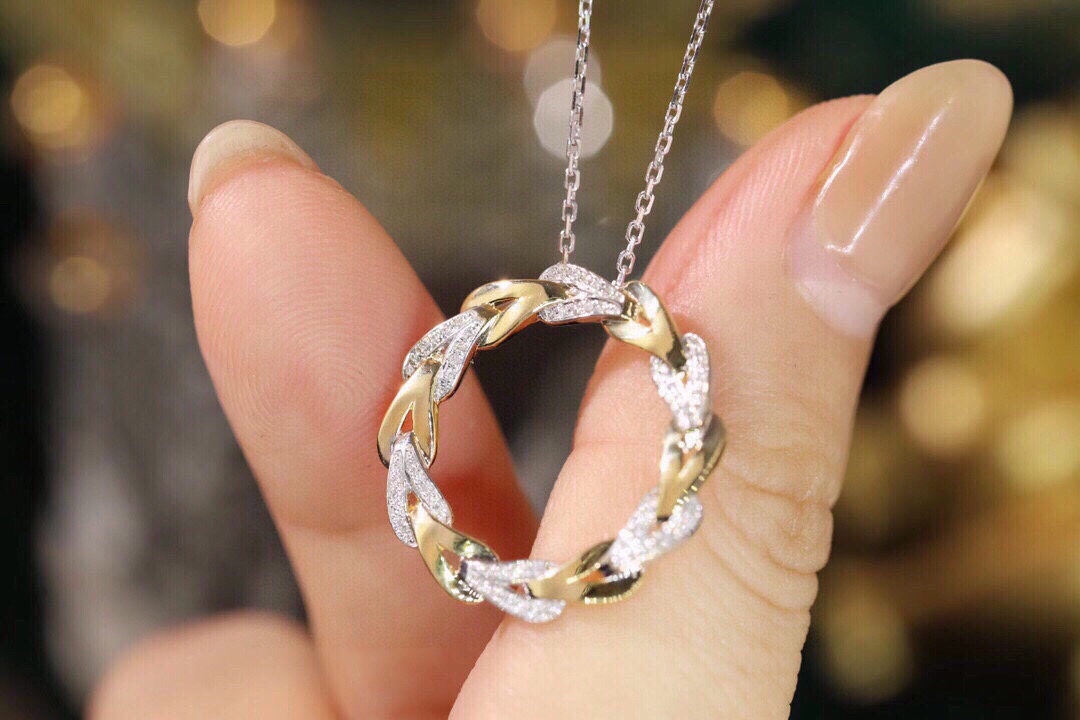 18k Gold Diamond Necklace with 0.15ct Natural Diamond