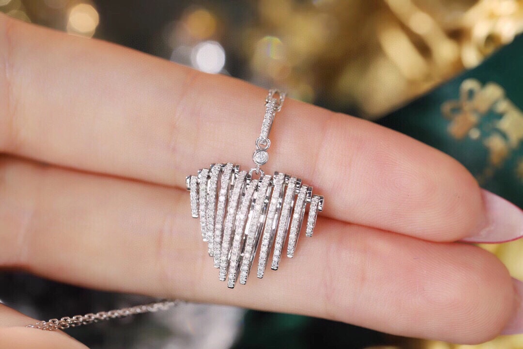 18k Gold Diamond Necklace with 0.50ct Natural Diamond