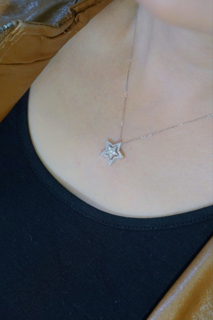 18k Gold Diamond Necklace with Star Design, Natural Diamond 0.40ct
