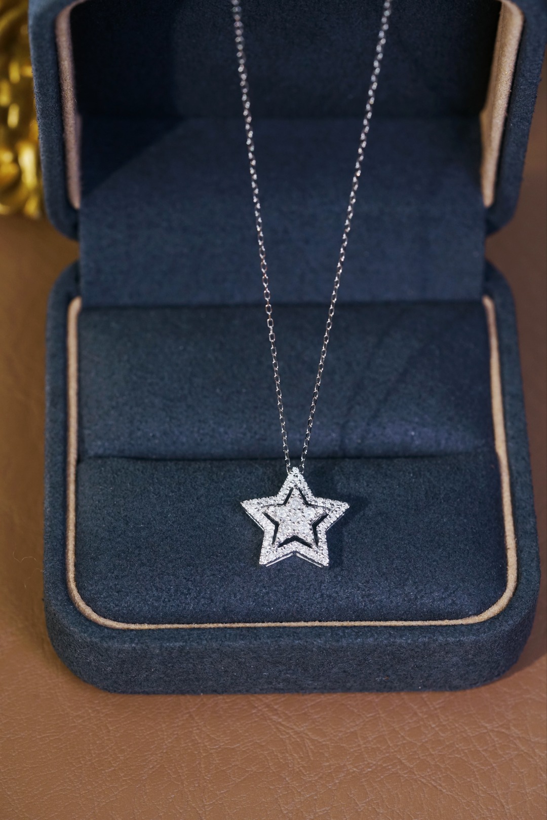18k Gold Diamond Necklace with Star Design, Natural Diamond 0.40ct