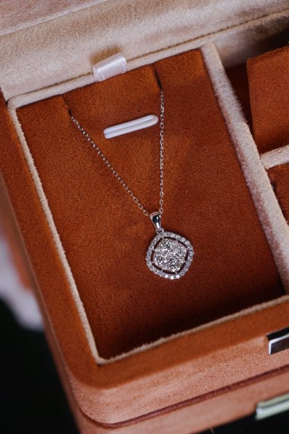 18k Gold Diamond Necklace with Star Design, Natural Diamond 0.80ct