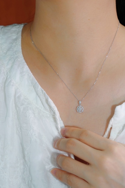18k Gold Diamond Necklace with 0.35ct Natural Diamond