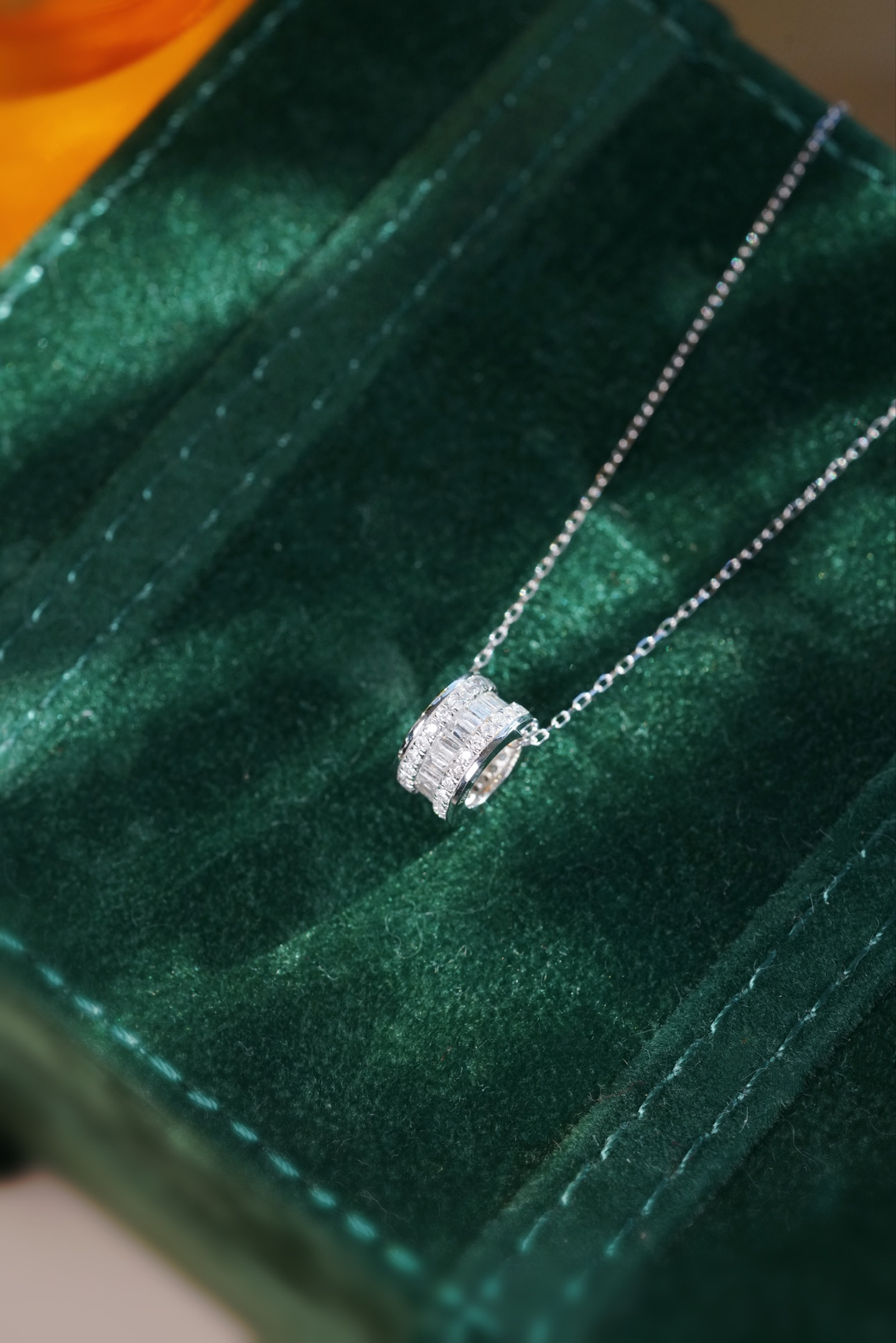 18k Gold Diamond Necklace with 0.50ct Natural Diamond
