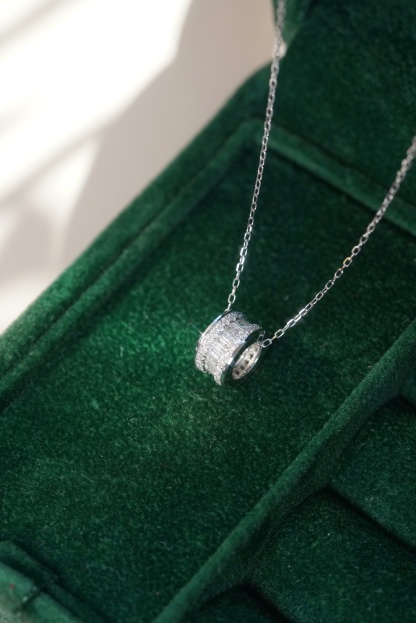 18k Gold Diamond Necklace with 0.50ct Natural Diamond