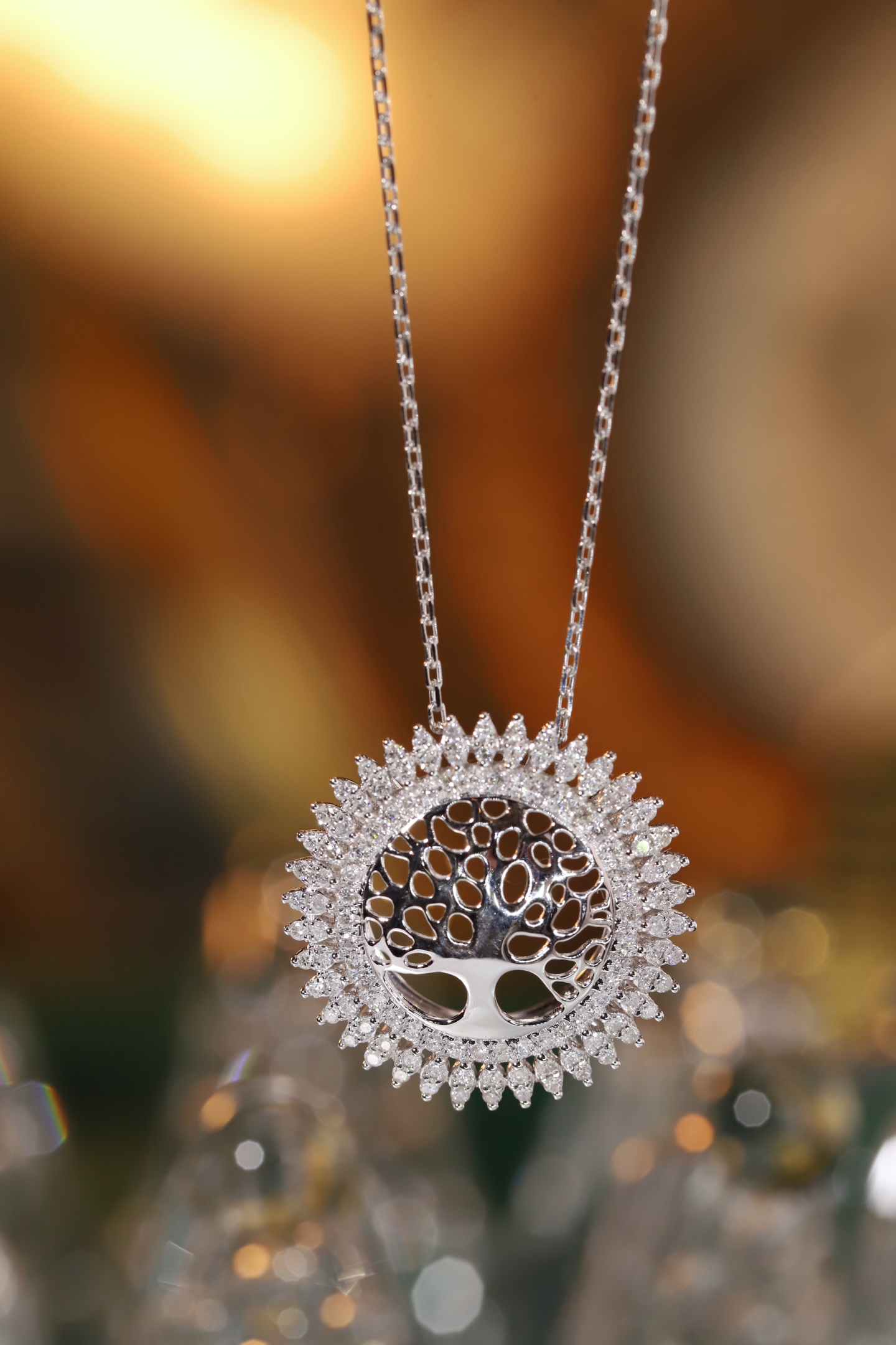18k Gold Diamond Necklace with 0.30ct Natural Diamond