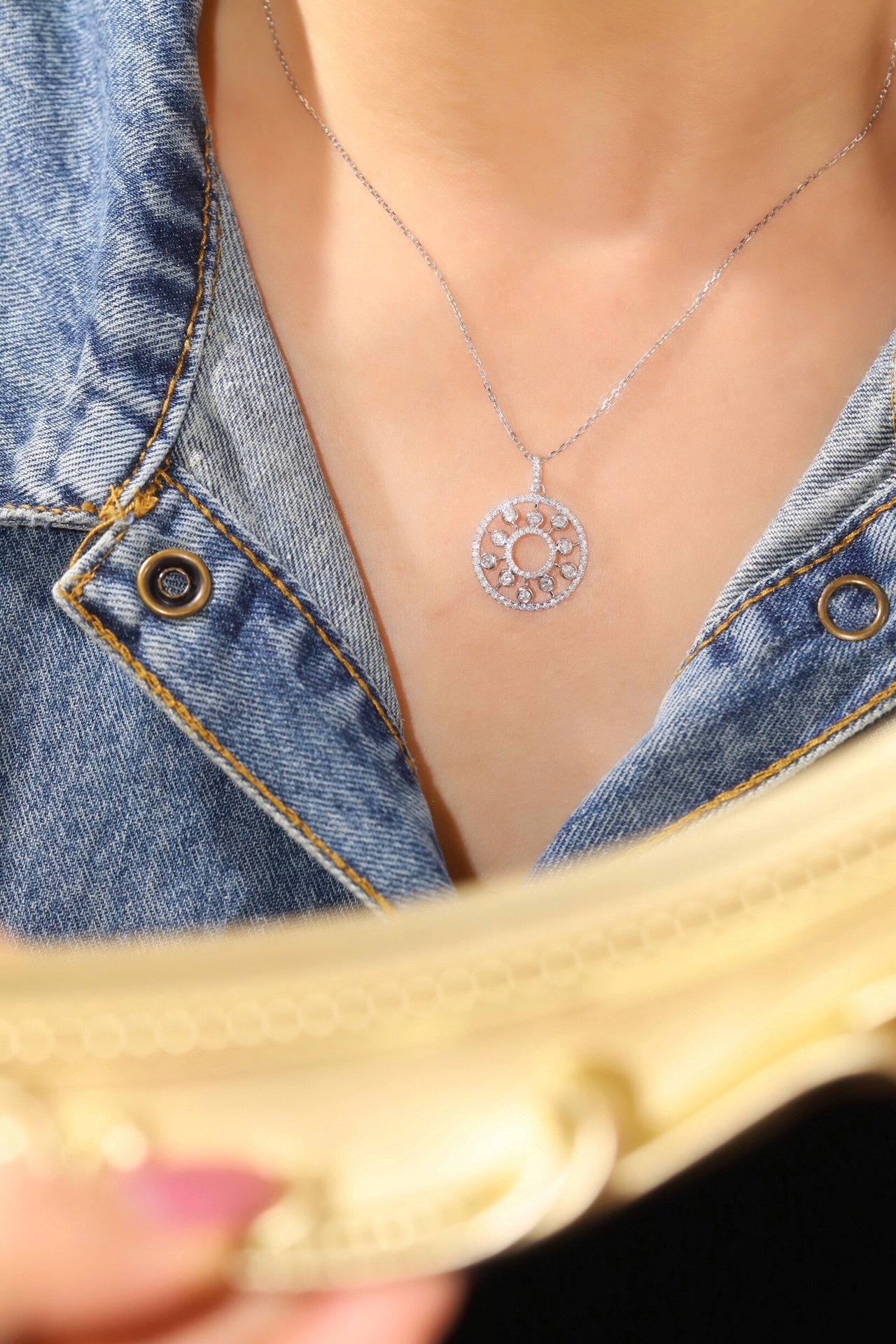 18k Gold Diamond Necklace with 0.62ct Natural Diamond