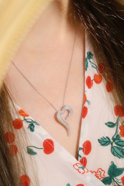 18k Gold Diamond Necklace with 0.80ct Natural Diamond