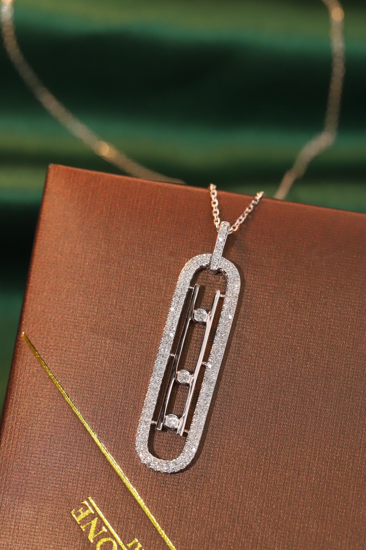 18k Gold Diamond Necklace with 0.50ct Natural Diamond
