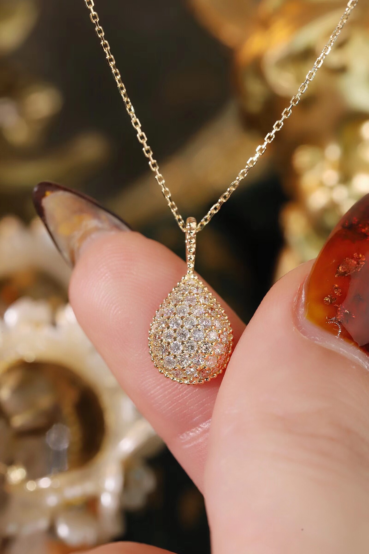 18k Gold Diamond Necklace with 0.52ct Natural Diamond