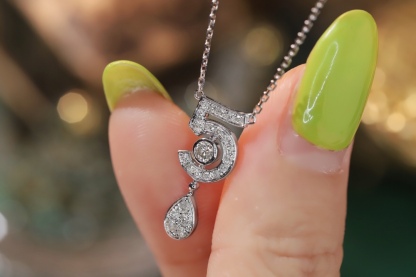 18k Gold Diamond Necklace with 0.40ct Natural Diamond