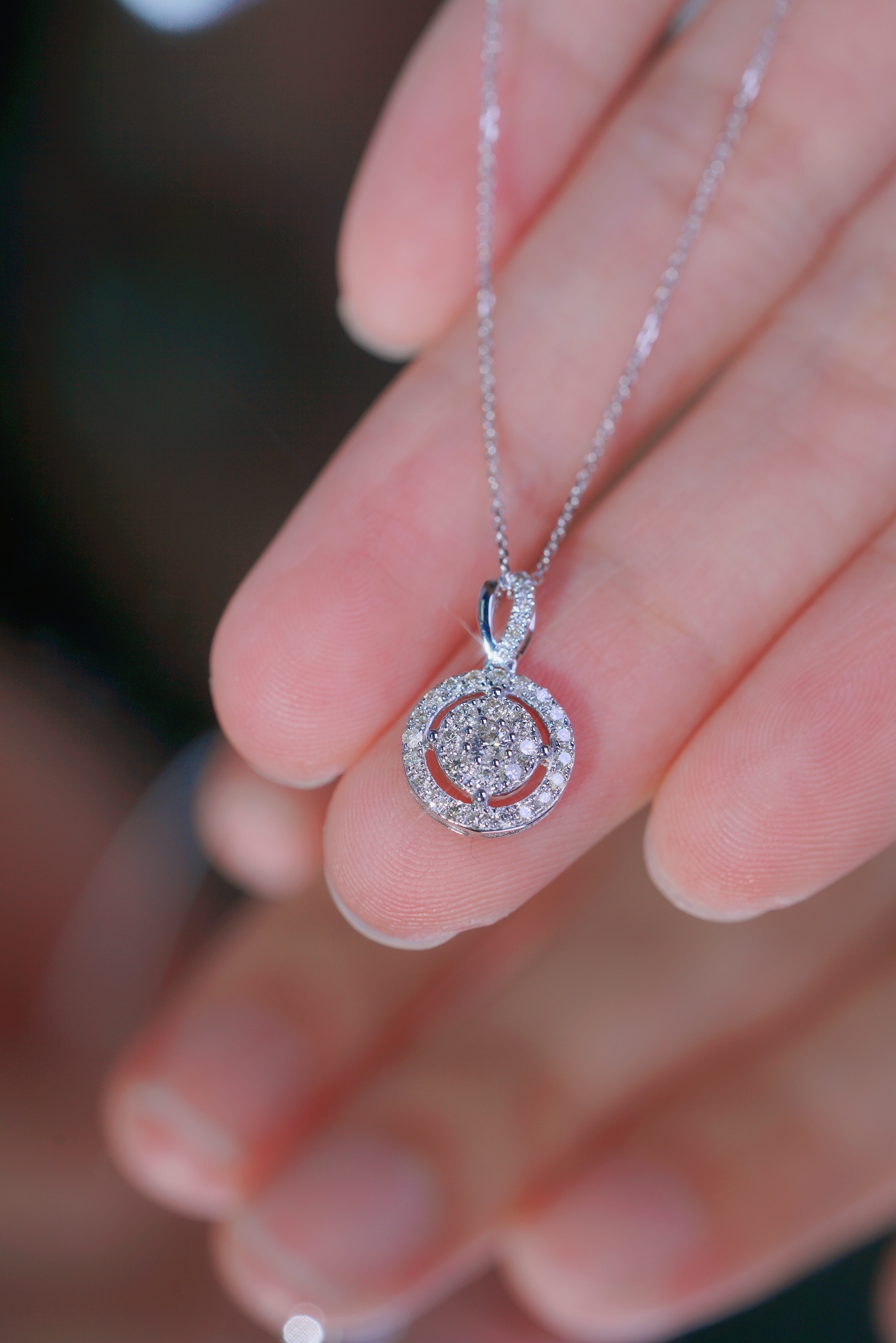 18k Gold Diamond Necklace with 0.35ct Natural Diamond