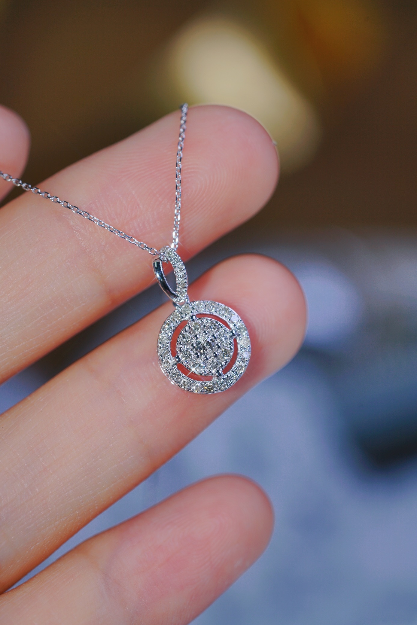 18k Gold Diamond Necklace with 0.35ct Natural Diamond