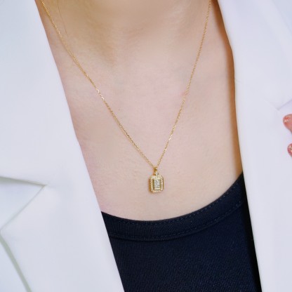 18k Gold Diamond Necklace with 0.35ct Natural Diamond