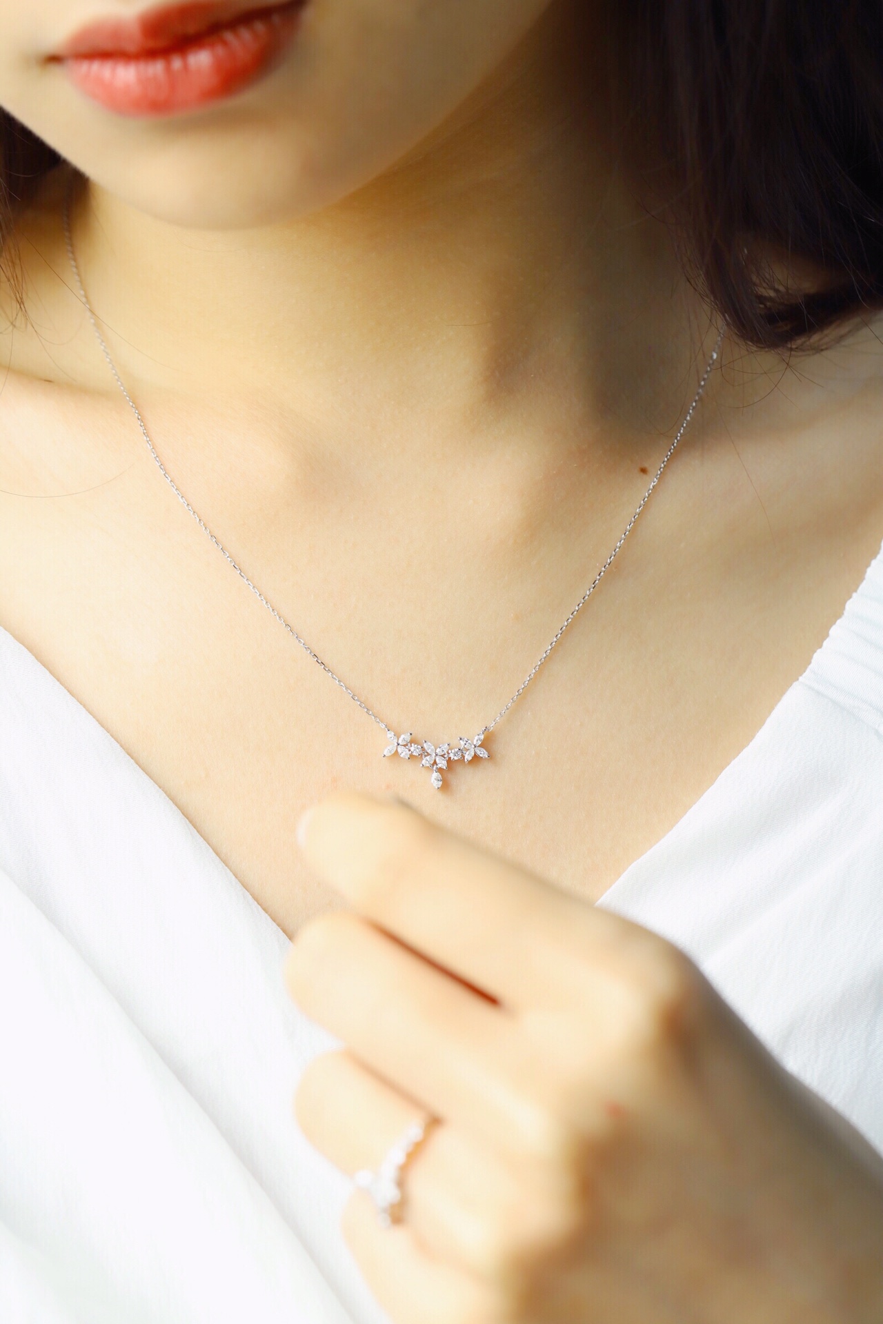 18k Gold Diamond Necklace with 0.45ct Natural Diamond