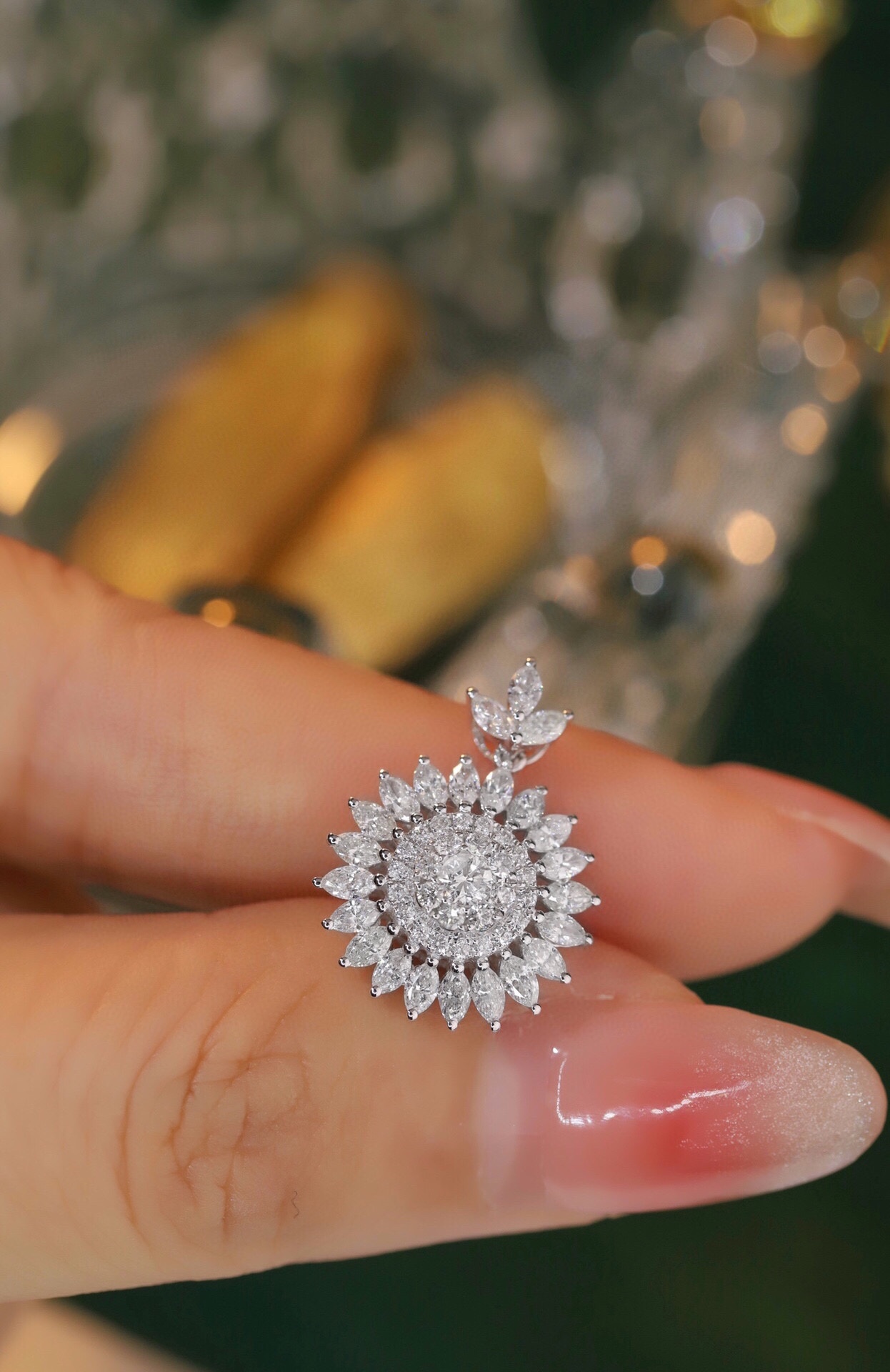 18k Gold Diamond Necklace with 1.20ct Natural Diamond