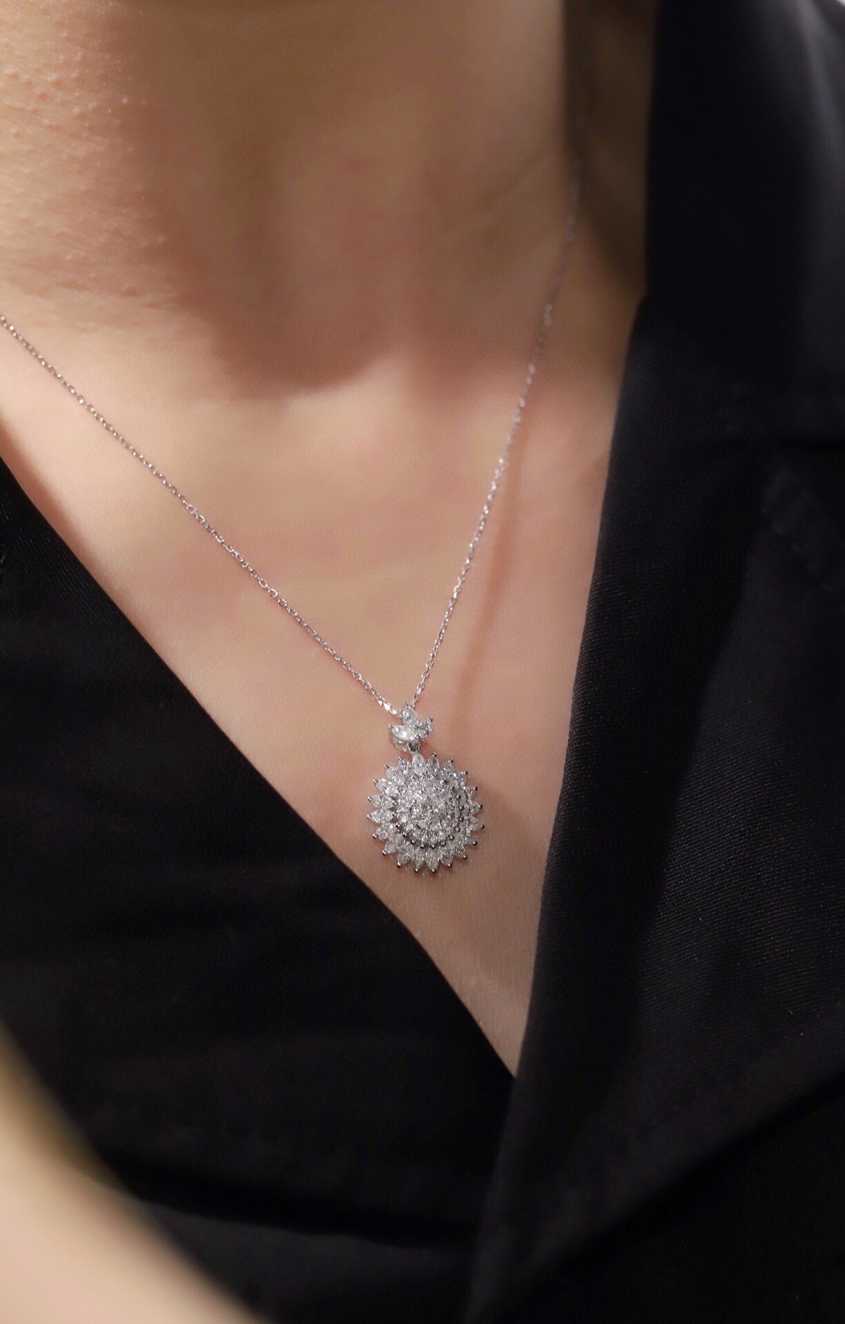 18k Gold Diamond Necklace with 1.20ct Natural Diamond
