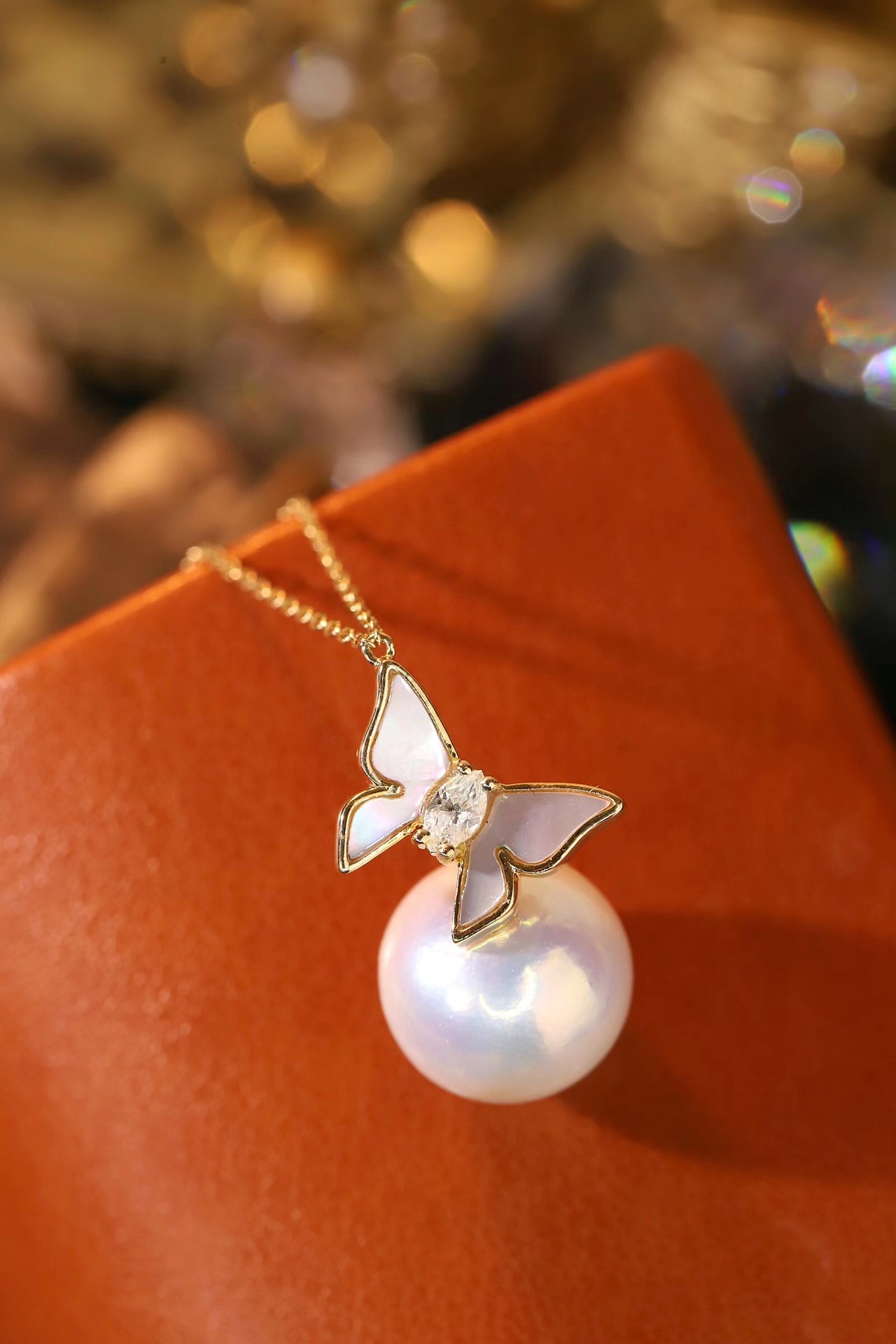 18k Gold Pearl Necklace with Butterfly Design, Set with 0.12ct Natural Diamonds