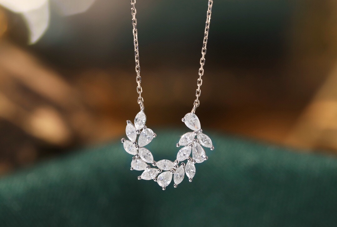 18k Gold Diamond Necklace with Marquise Cut, Natural Diamond 1.05ct