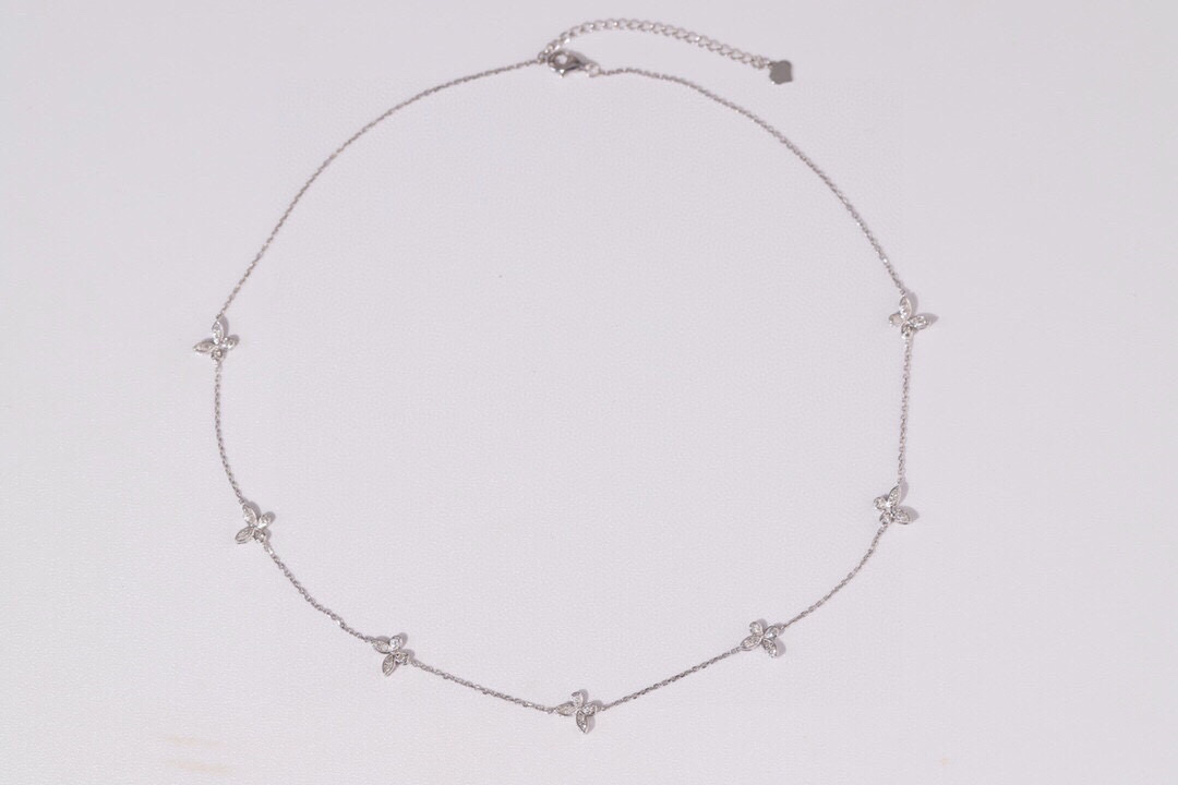 18k Gold Diamond Necklace with Marquise Cut, Natural Diamond 0.40ct