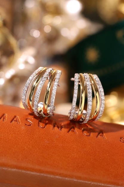 18k Gold Earrings  Natural Diamond 0.72ct 