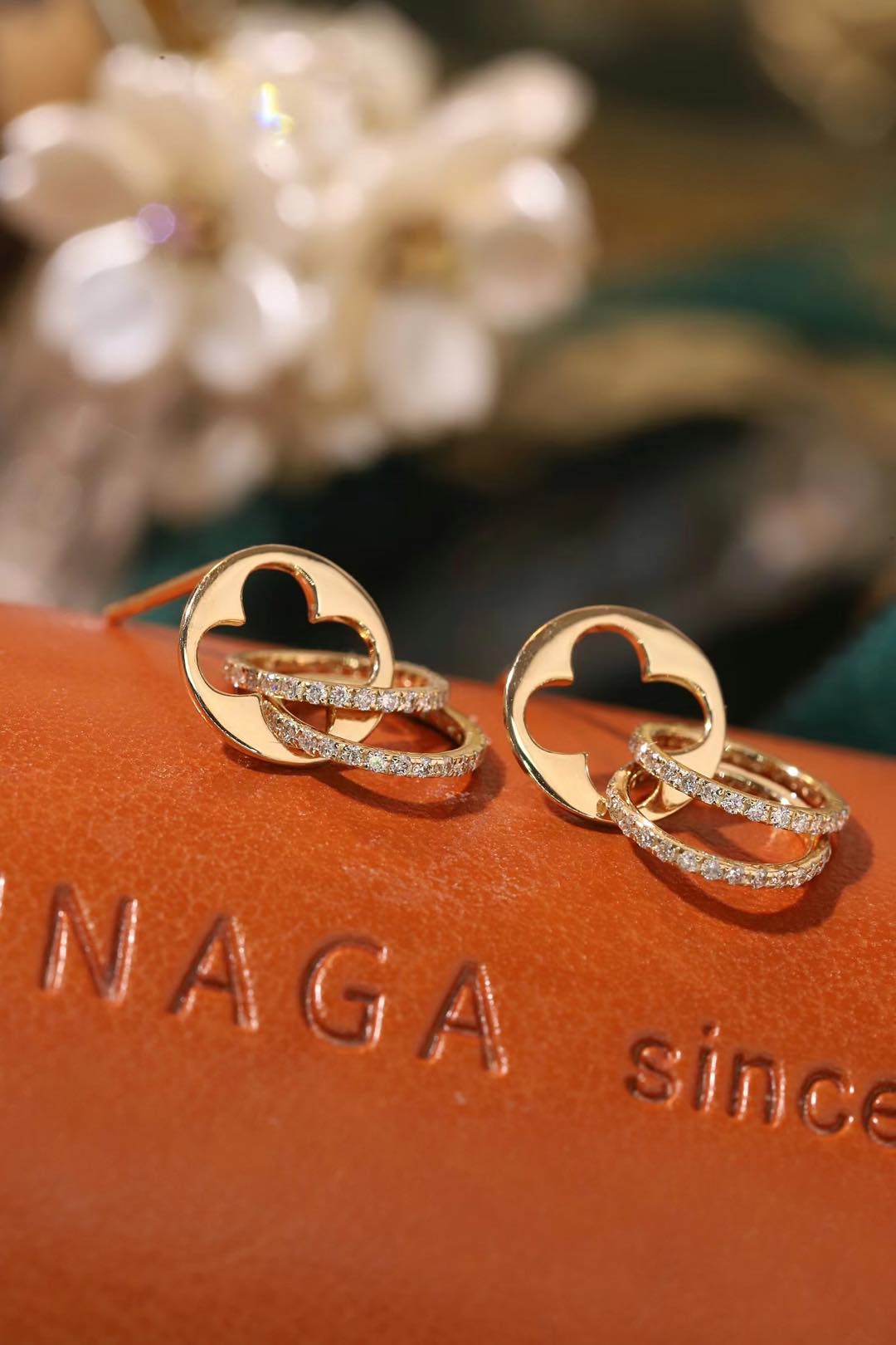 18k Gold Diamond Earrings with 0.36ct Natural Diamond