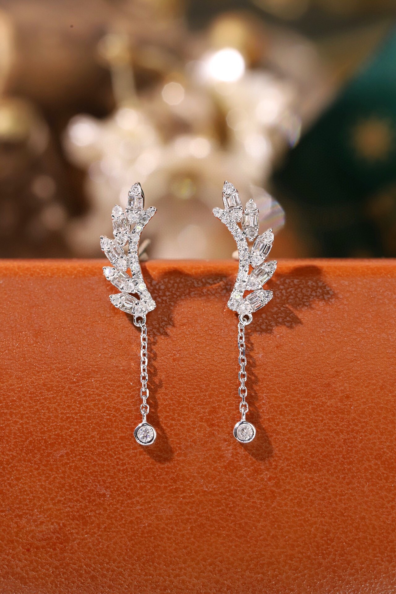 18k Gold Diamond Earrings with 0.40ct Natural Diamonds