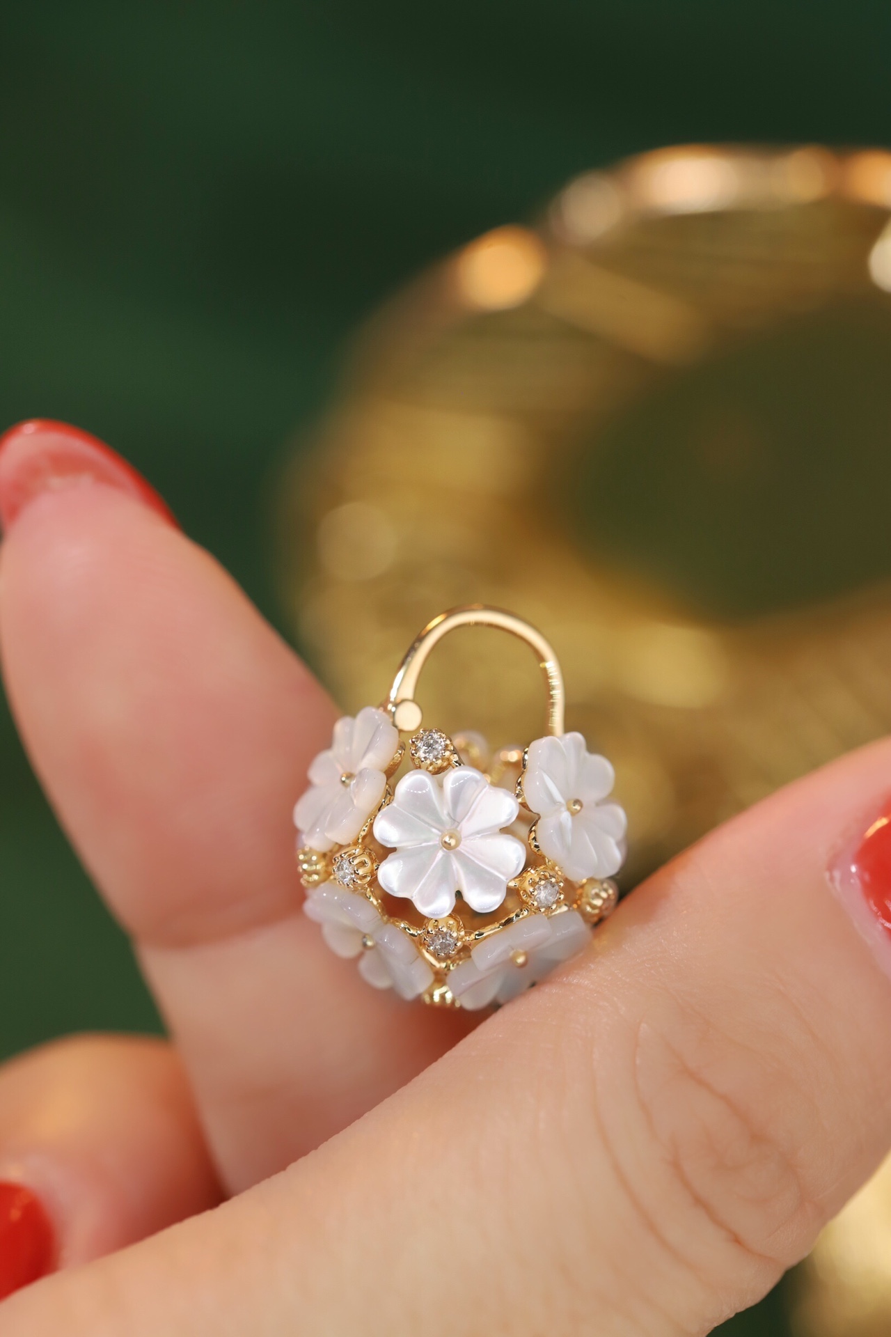 18k Gold Diamond Earrings, Flower Design, Shell Accent, Natural Diamond 0.36ct