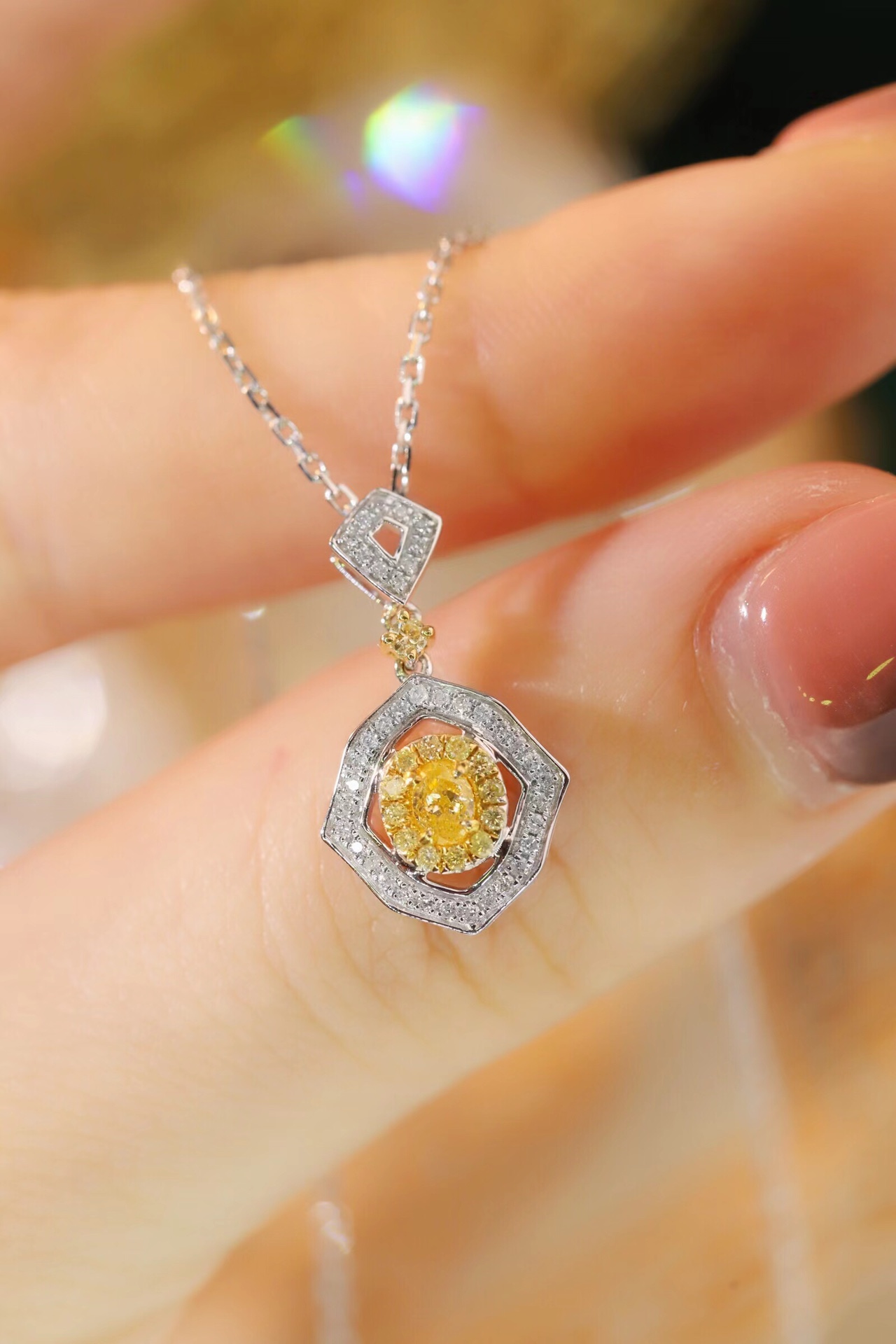 18k Gold Diamond Necklace with Yellow Diamonds, Natural Diamonds totaling 0.35ct