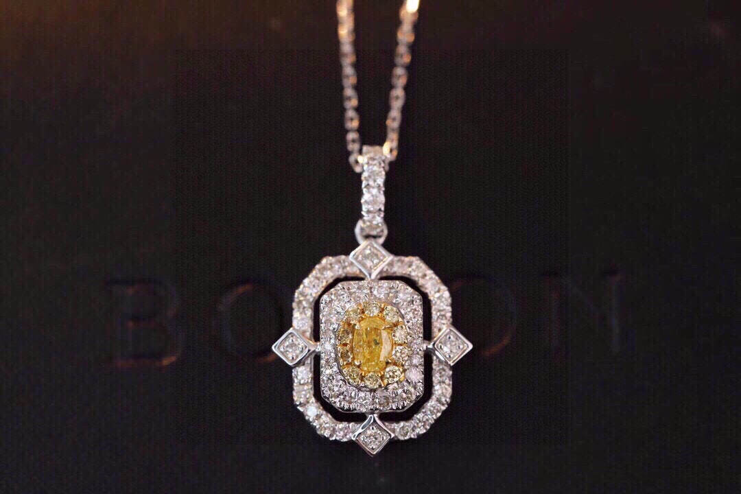 18k Gold Diamond Necklace with Yellow Diamonds, Natural Diamonds totaling 0.45ct
