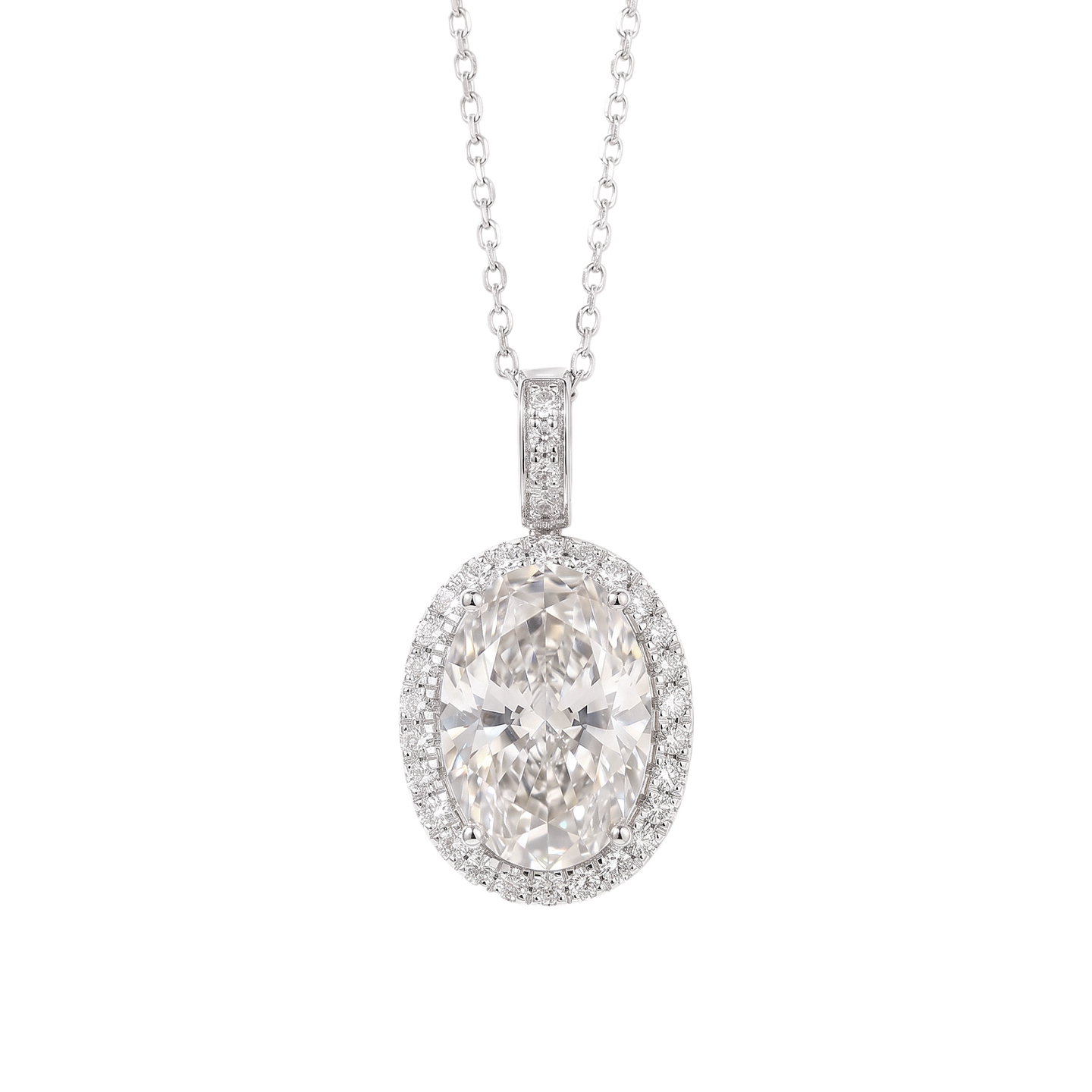10k gold diamond necklace with a lab-grown diamond of 3.25ct; the main stone is an oval-cut diamond weighing 3.0ct
