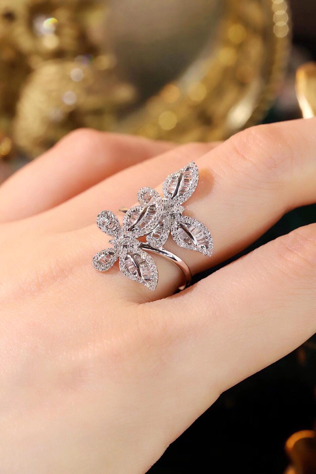 18K Gold 0.76ct Lab-Grown Diamond Double Butterfly  Ring