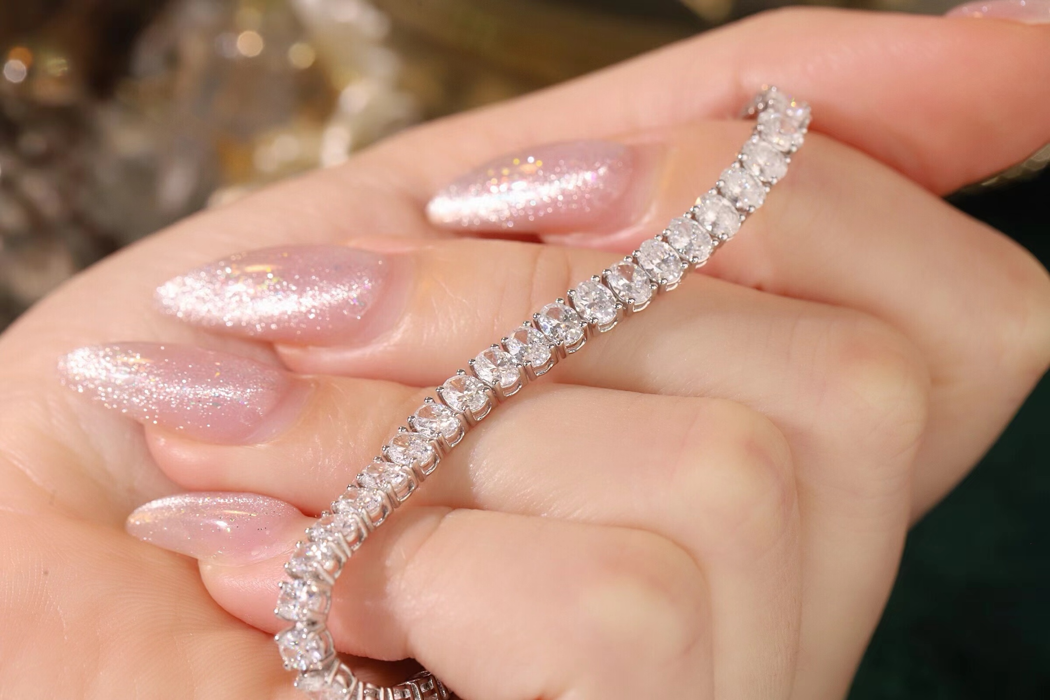 10k Gold Diamond Bracelet with 7.9ct Full Pave Oval Diamond Bracelet