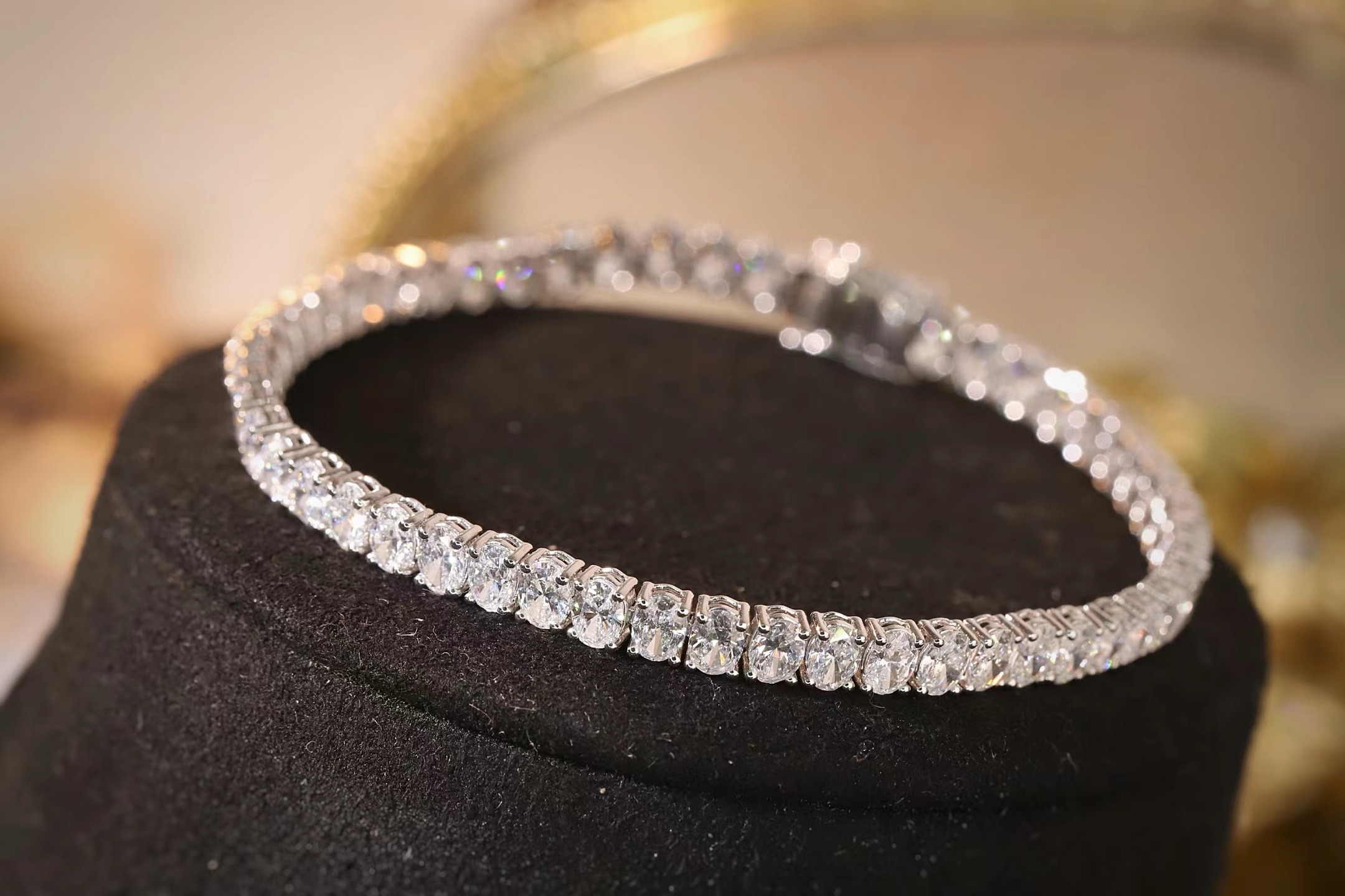 10k Gold Diamond Bracelet with 7.9ct Full Pave Oval Diamond Bracelet