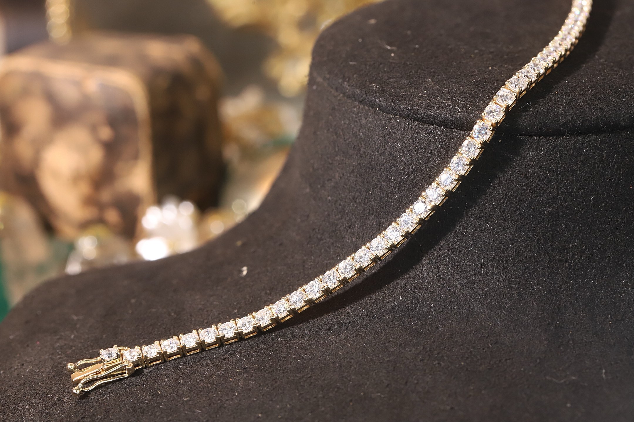 10k Gold Diamond Bracelet with 5.9ct Square-Set Round Diamond Bracelet