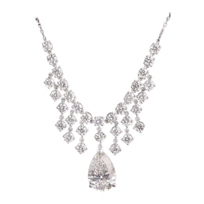 10k gold diamond necklace with a lab-grown diamond of 5.8ct