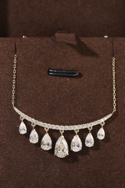10k gold diamond necklace with a lab-grown diamond of 3.2ct