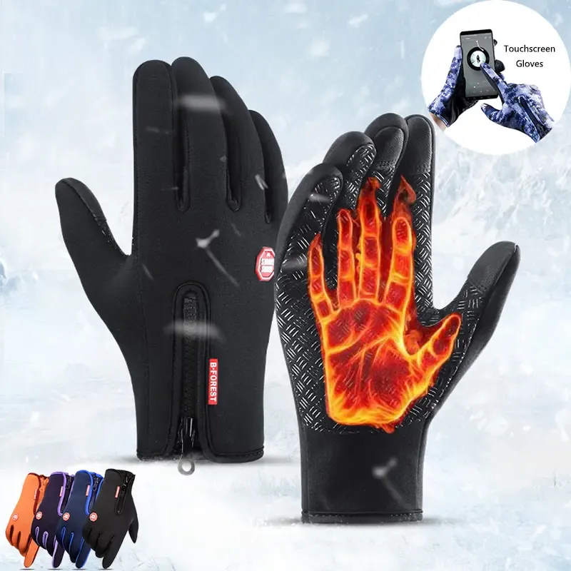 Multi-scenario Protective Gloves: From snowy mountains to factory floors, safeguarding every task you undertake.