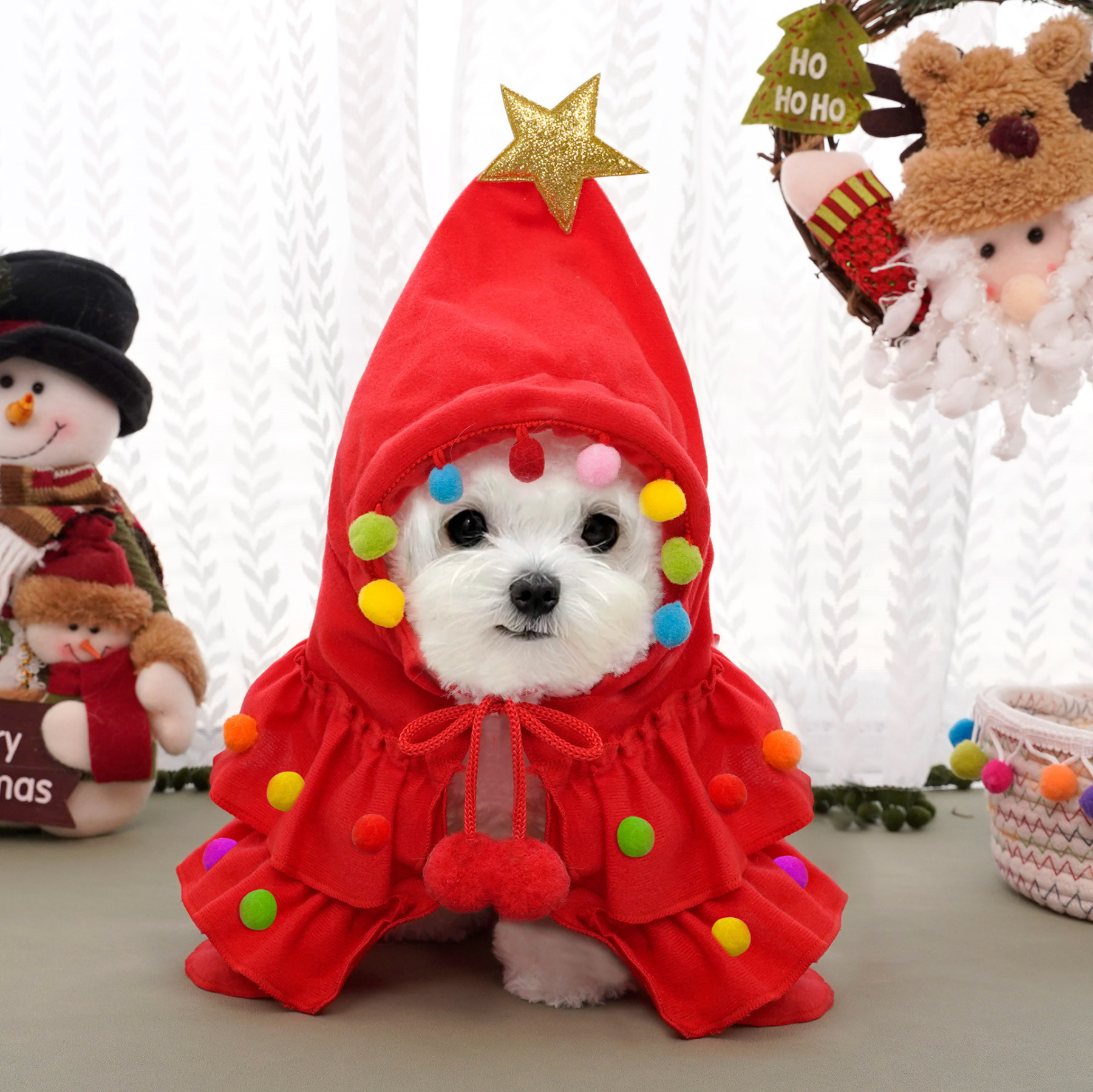 Pet Christmas Cape | Let your furry friend show off their sophisticated cuteness during the holidays