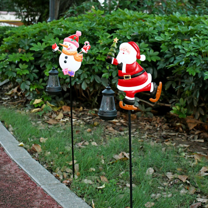 Solar-Powered Christmas Garden Stake Lights｜Illuminate Your Outdoor Holiday Wonderland