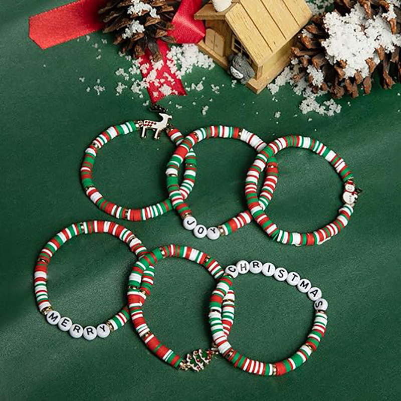 Christmas-Themed Beaded Bracelet Set