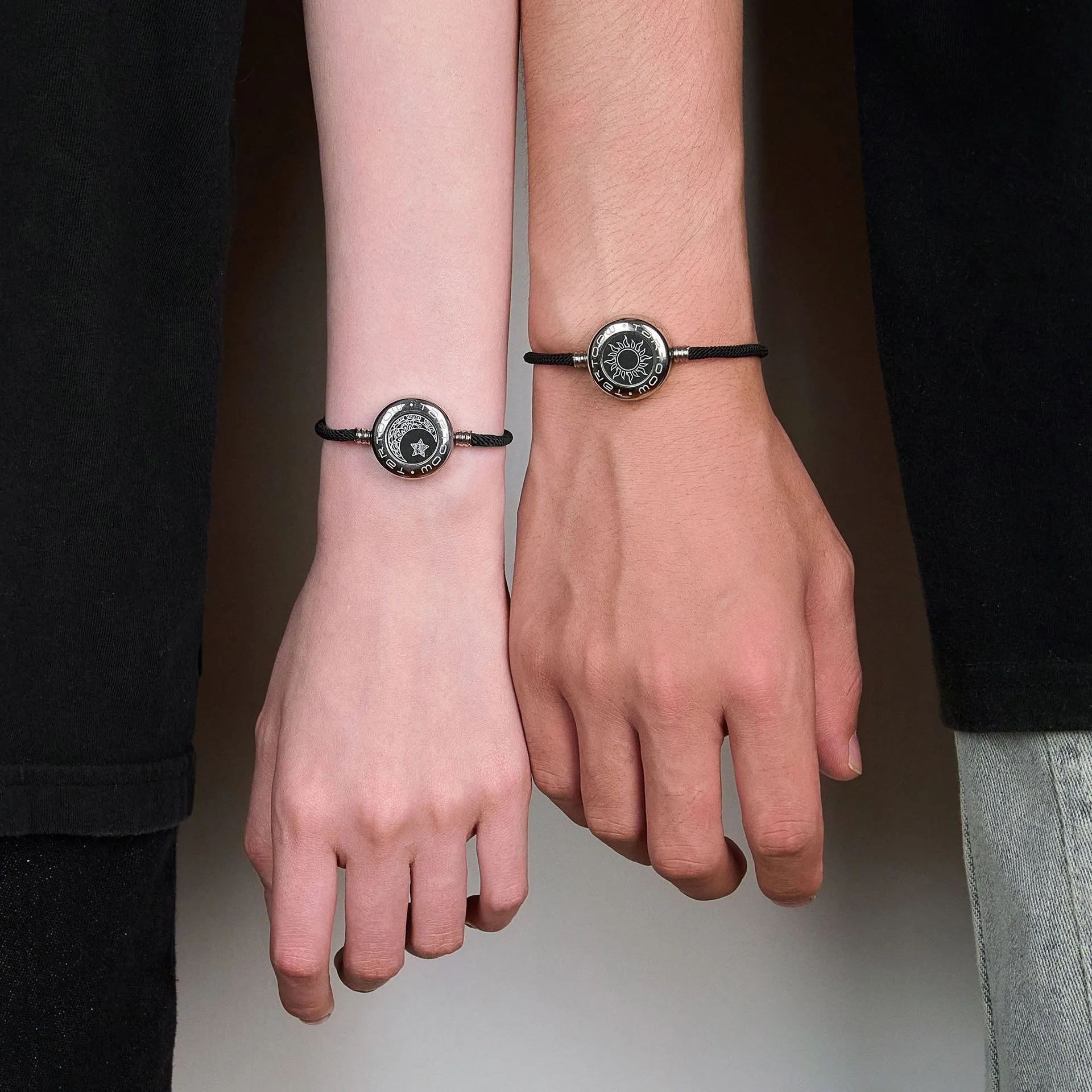 Fashion Essentials—Exquisite Jewelry