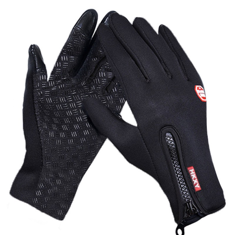 Multi-scenario Protective Gloves: From snowy mountains to factory floors, safeguarding every task you undertake.