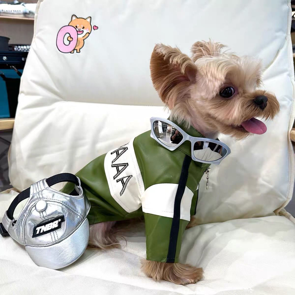 Pet Motorcycle-Style Warm Leather Jacket: Textured Cut, Warm Protection