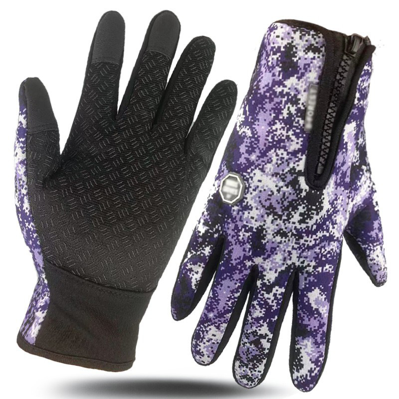 Multi-scenario Protective Gloves: From snowy mountains to factory floors, safeguarding every task you undertake.