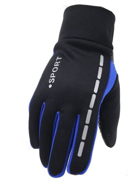 Multi-scenario Protective Gloves: From snowy mountains to factory floors, safeguarding every task you undertake.