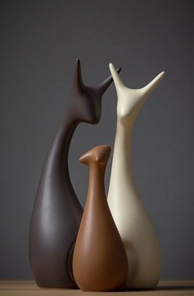 Porcelain Charm: Each Piece is an Artistic Footnote to Life